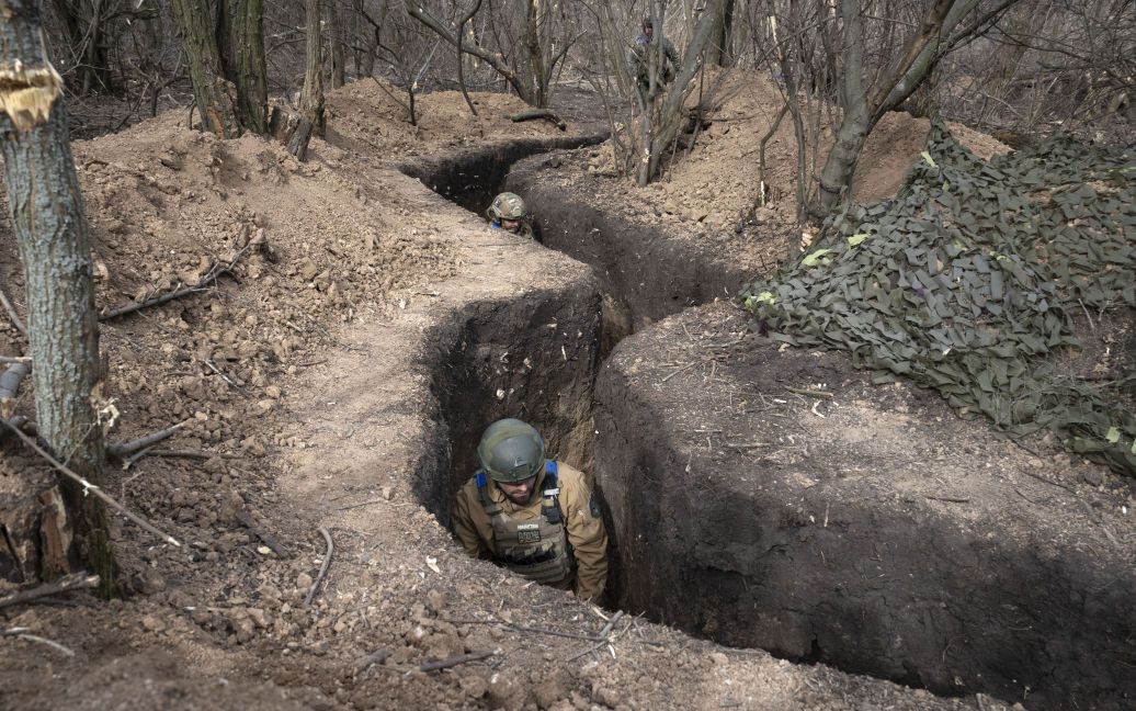 Які області Росія хоче залишити собі, а які може повернути Україні – передбачення тарологині