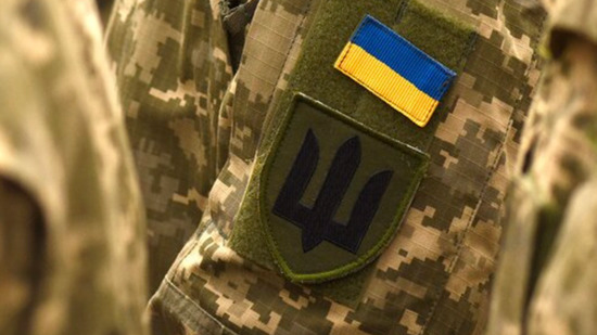 Думали, що симулює: на Львівщині фельдшерка проігнорувала дивний стан військової перед самогубством