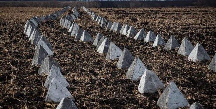 “Виглядає дуже дивно”: на Харківщині за два роки не облаштували оборонні споруди