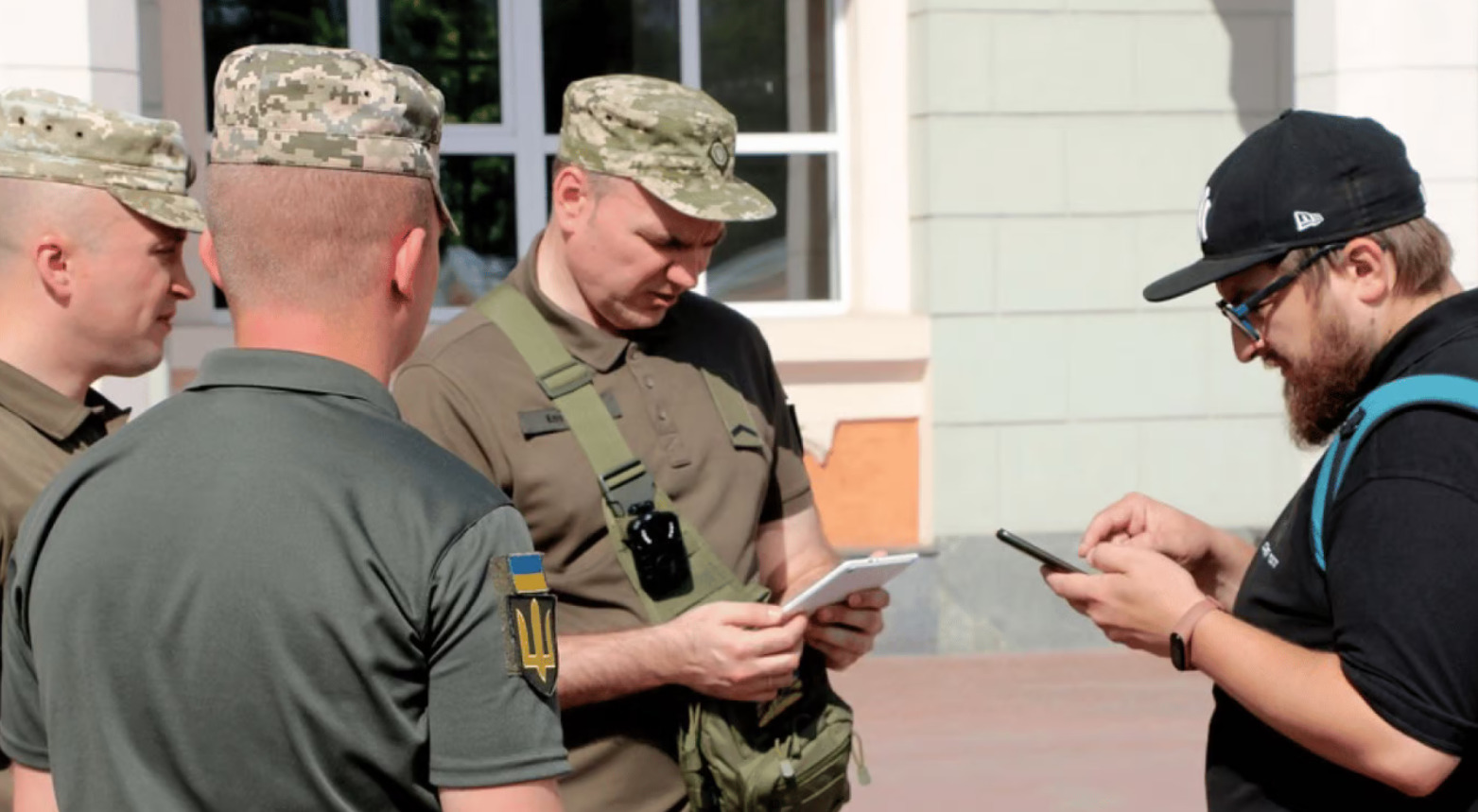 Бізнес зобов’яжуть не тільки вести військовий облік, а й забезпечувати вручення повісток, – ЗМІ