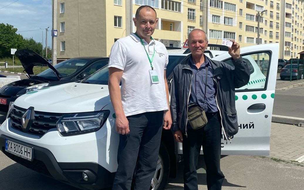 Здав іспит з 16-ї спроби: історія наполегливого чоловіка, якому вдалося отримати посвідчення водія