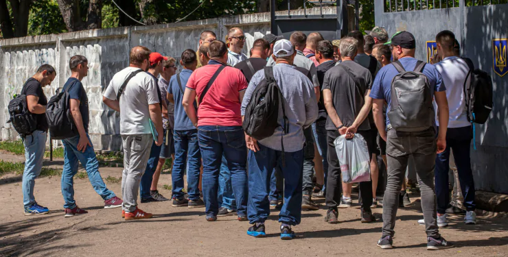 Ого! Деяких українців заборонено мобілізувати до ЗСУ: причини для відстрочки