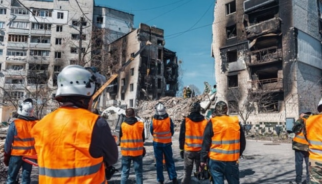 Яка заплата в “Армії відновлення” — відповідь від центру зайнятості