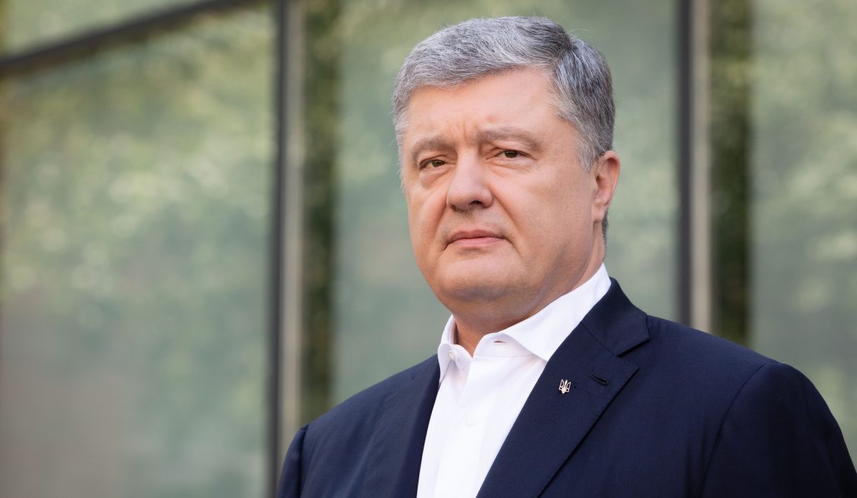 “Я вимушений покаятися”: Порошенко зізнався у своїй причетності до втечі Дмитрука